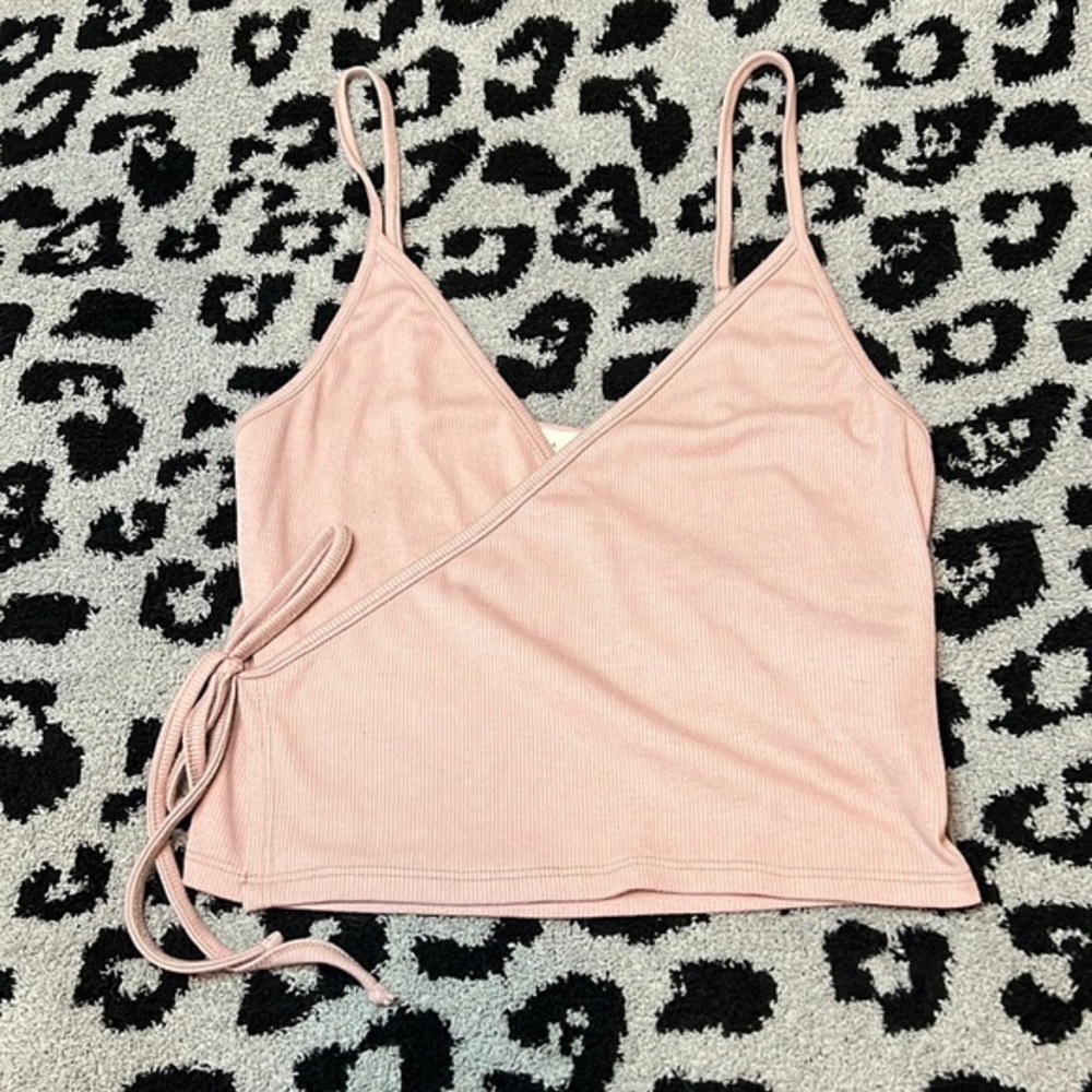 LA Hearts crop top